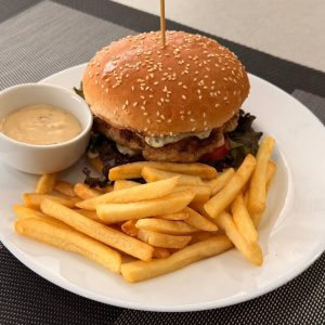 BURGER 3 + Pepsi 0,33L
