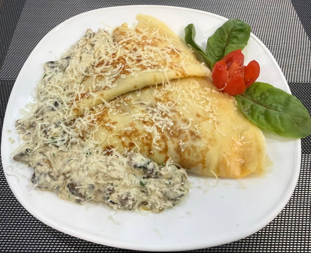 Clătite cu piure si ciuperci